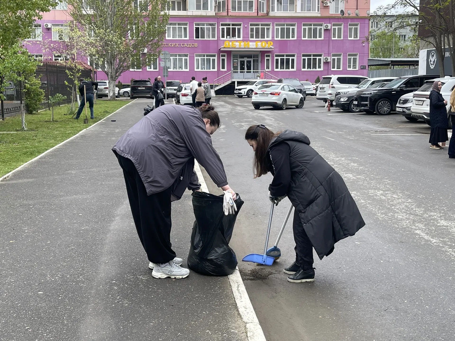 За пределами мониторов: как проходит наш субботник